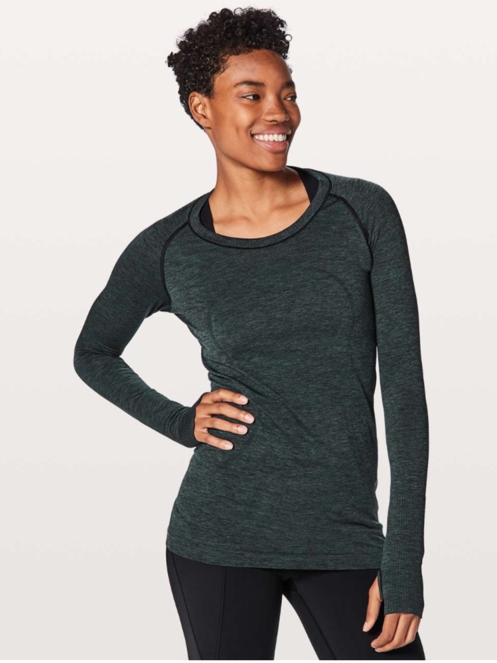 Lululemon Swiftly Tech Long Sleeve Crew
Teal Shadow / Black Size 6